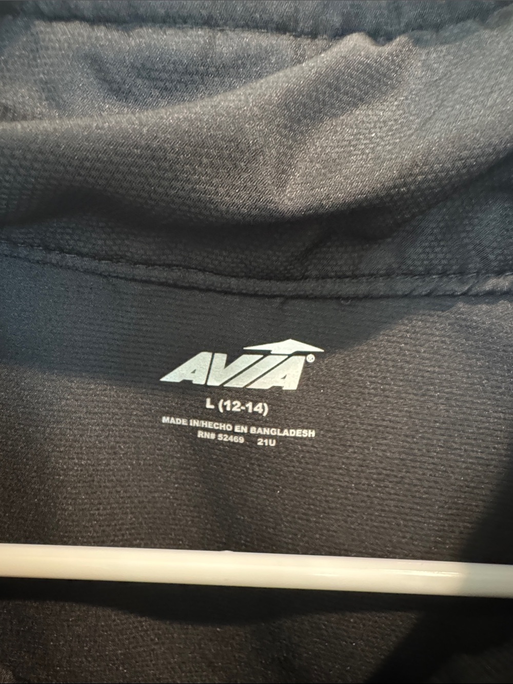 Label Inside Garment - Picture 2 of 7